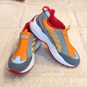 Gray Suede and Neon Orange Size 7.5 REPORT Sneakers Tennis Shoes Sportswear